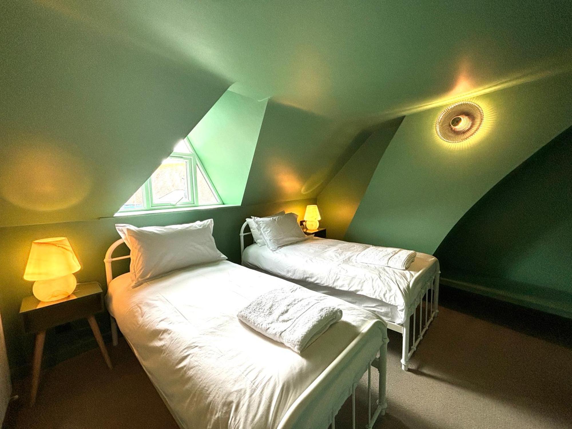 Rooms At The Quayside - Stylish En-Suite Rooms On Poole Quay All Fully Refurbed ภายนอก รูปภาพ