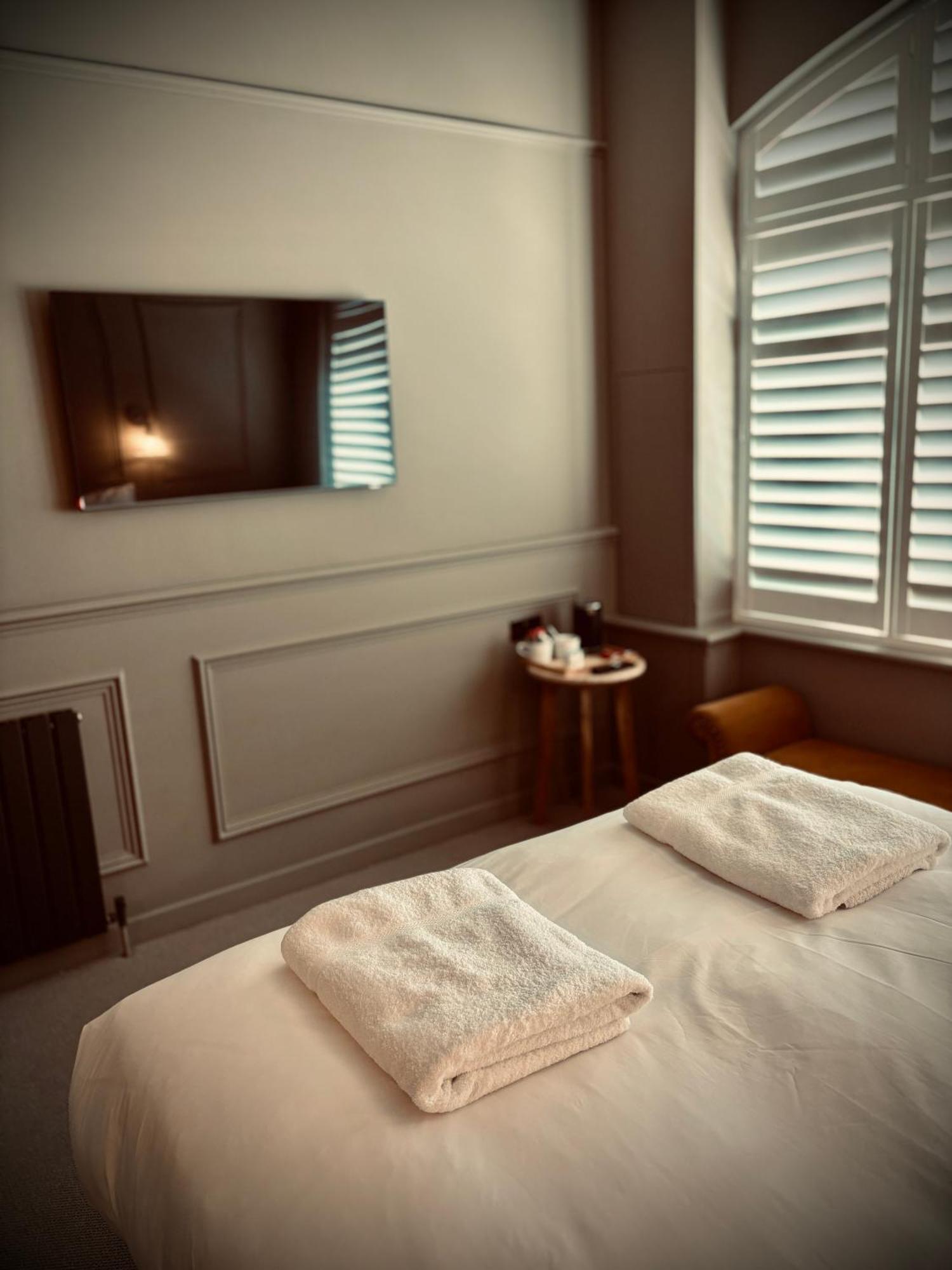 Rooms At The Quayside - Stylish En-Suite Rooms On Poole Quay All Fully Refurbed ภายนอก รูปภาพ